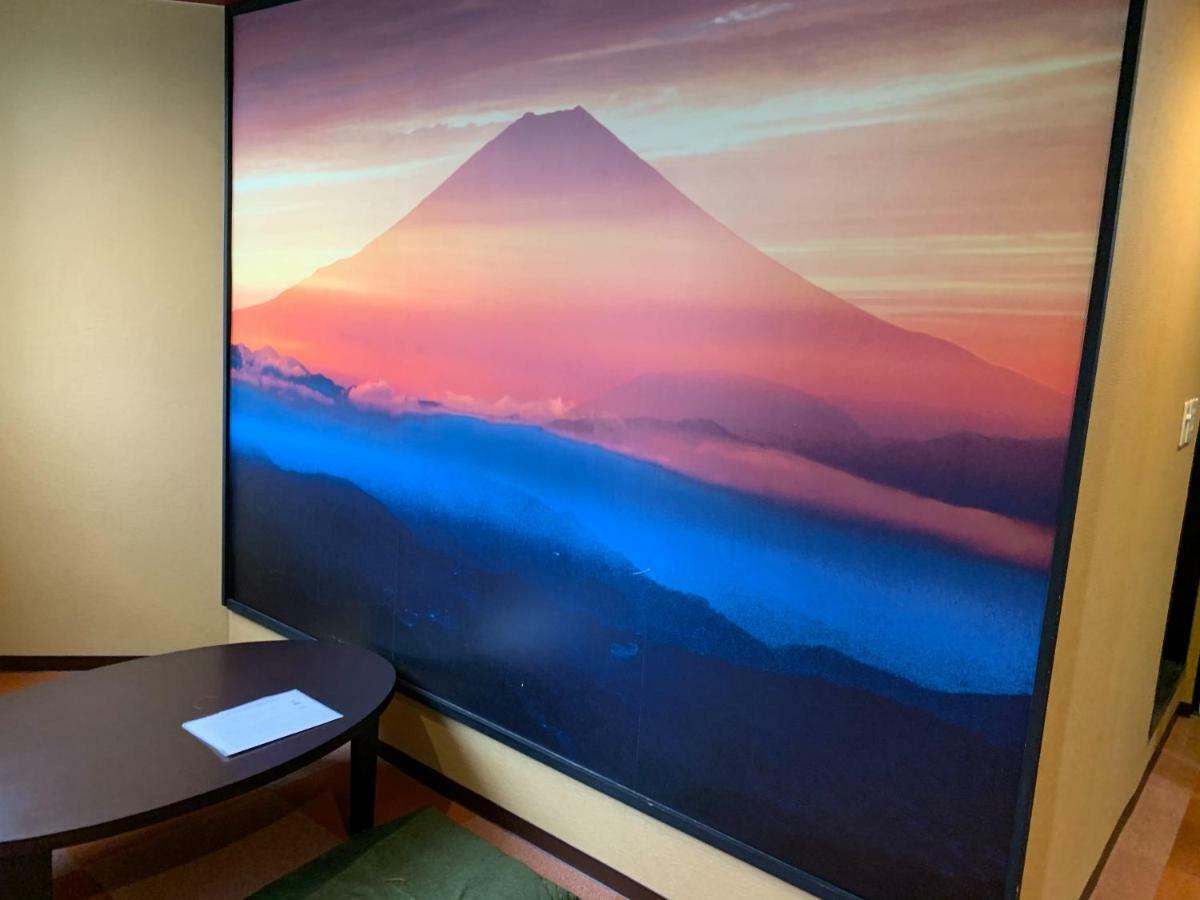 Capsulehotel Capsule Shibuya *